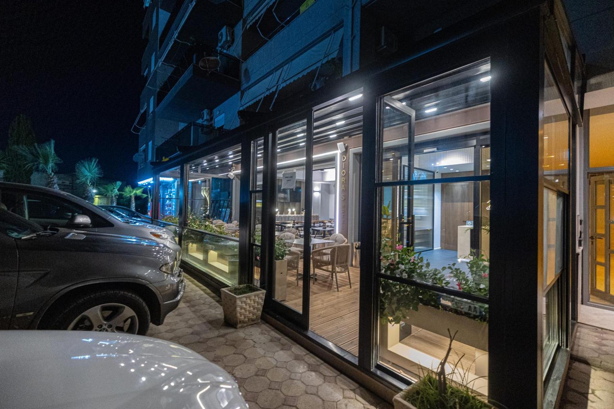 Diora'S Hotel And Apartments Vlorë Εξωτερικό φωτογραφία
