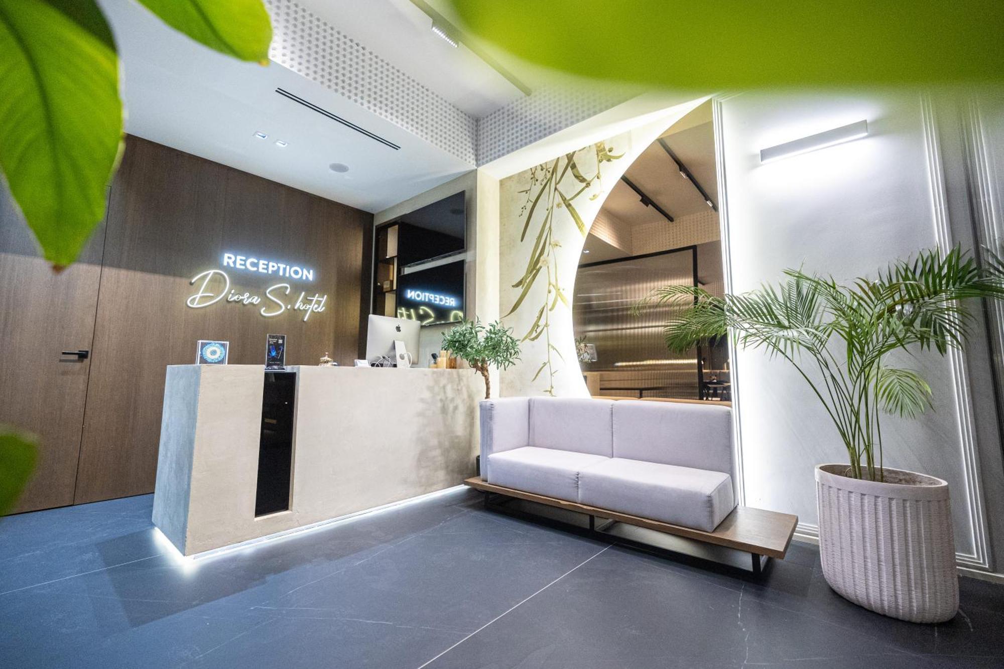 Diora'S Hotel And Apartments Vlorë Εξωτερικό φωτογραφία