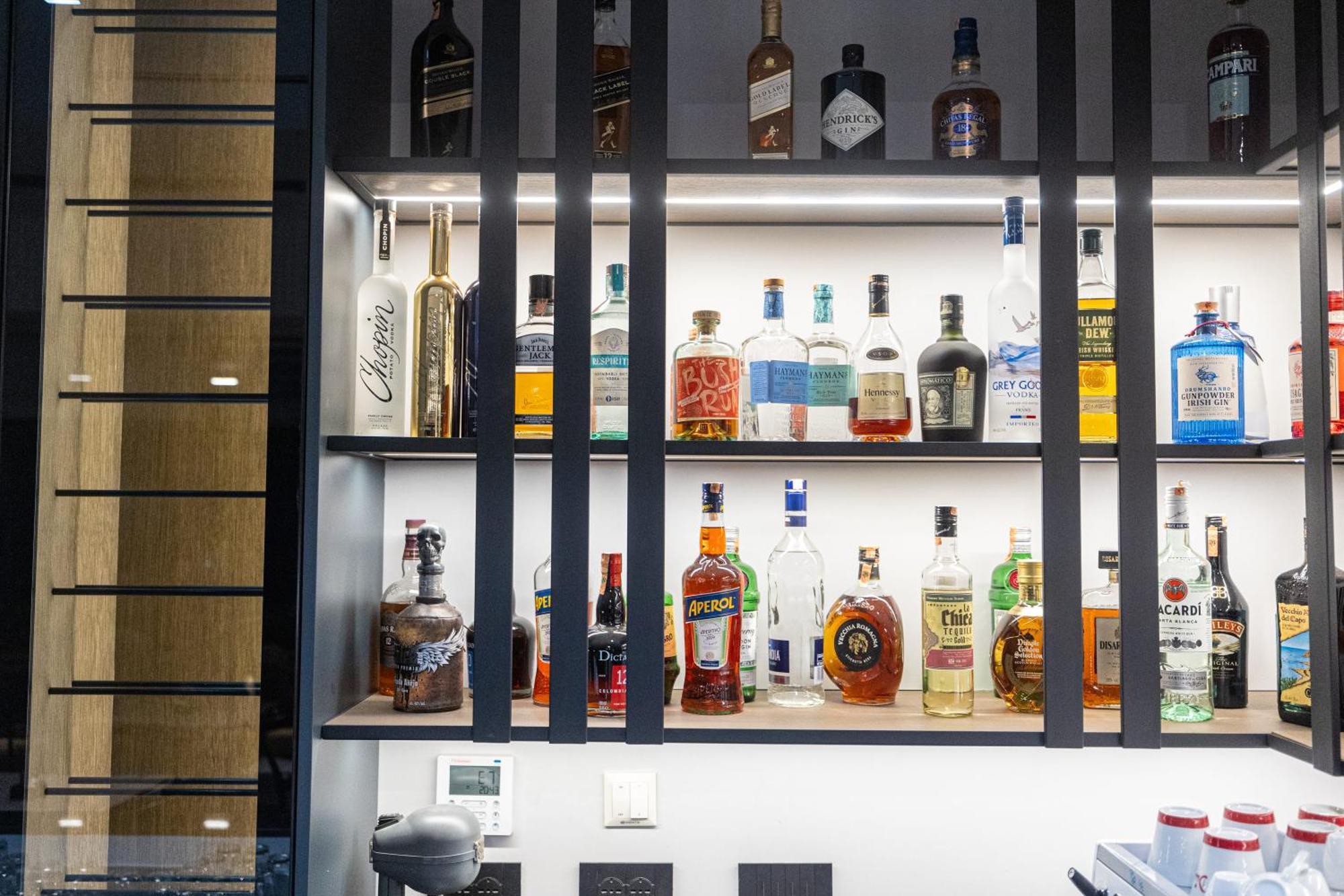 Diora'S Hotel And Apartments Vlorë Εξωτερικό φωτογραφία
