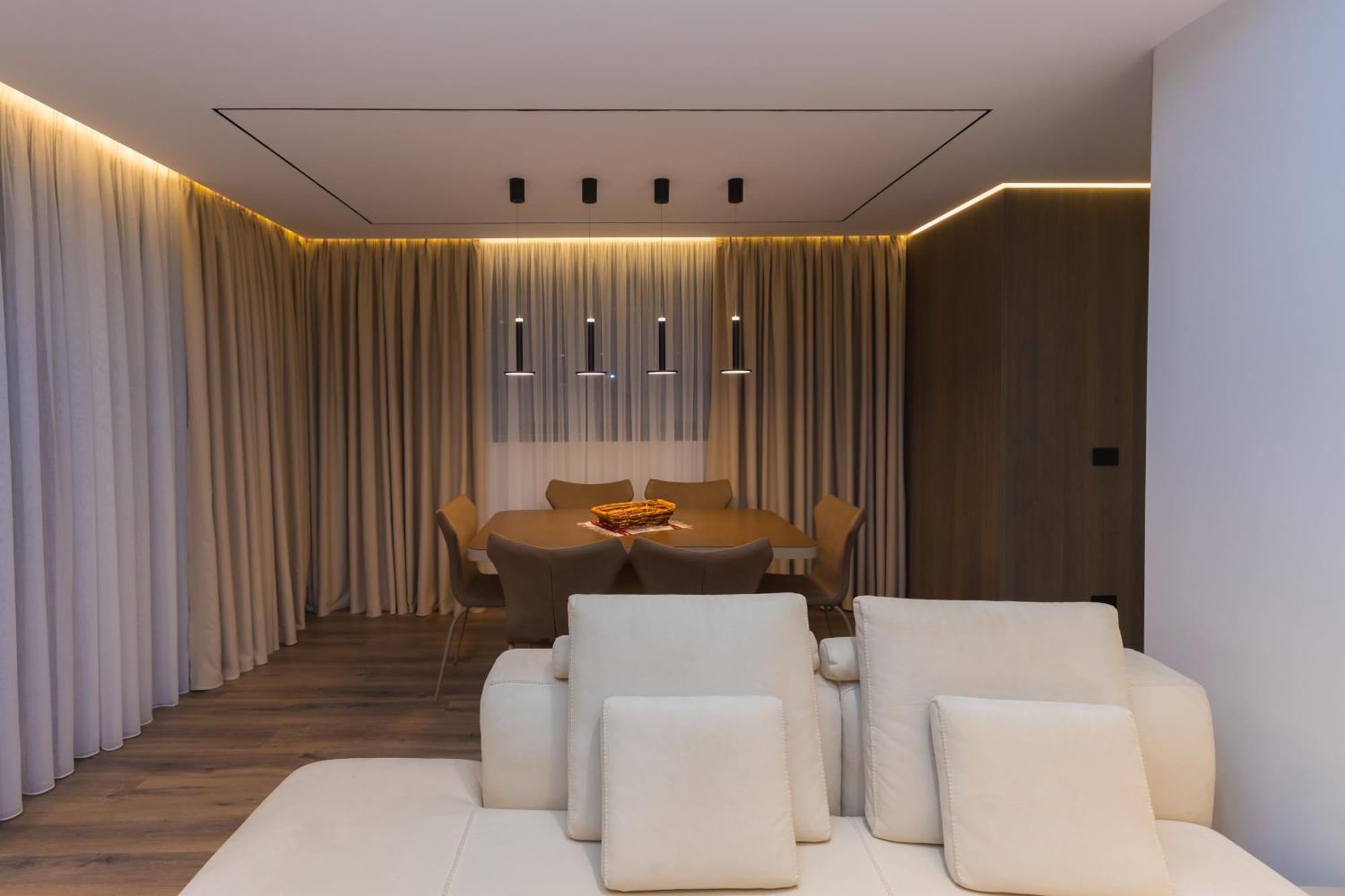 Diora'S Hotel And Apartments Vlorë Δωμάτιο φωτογραφία