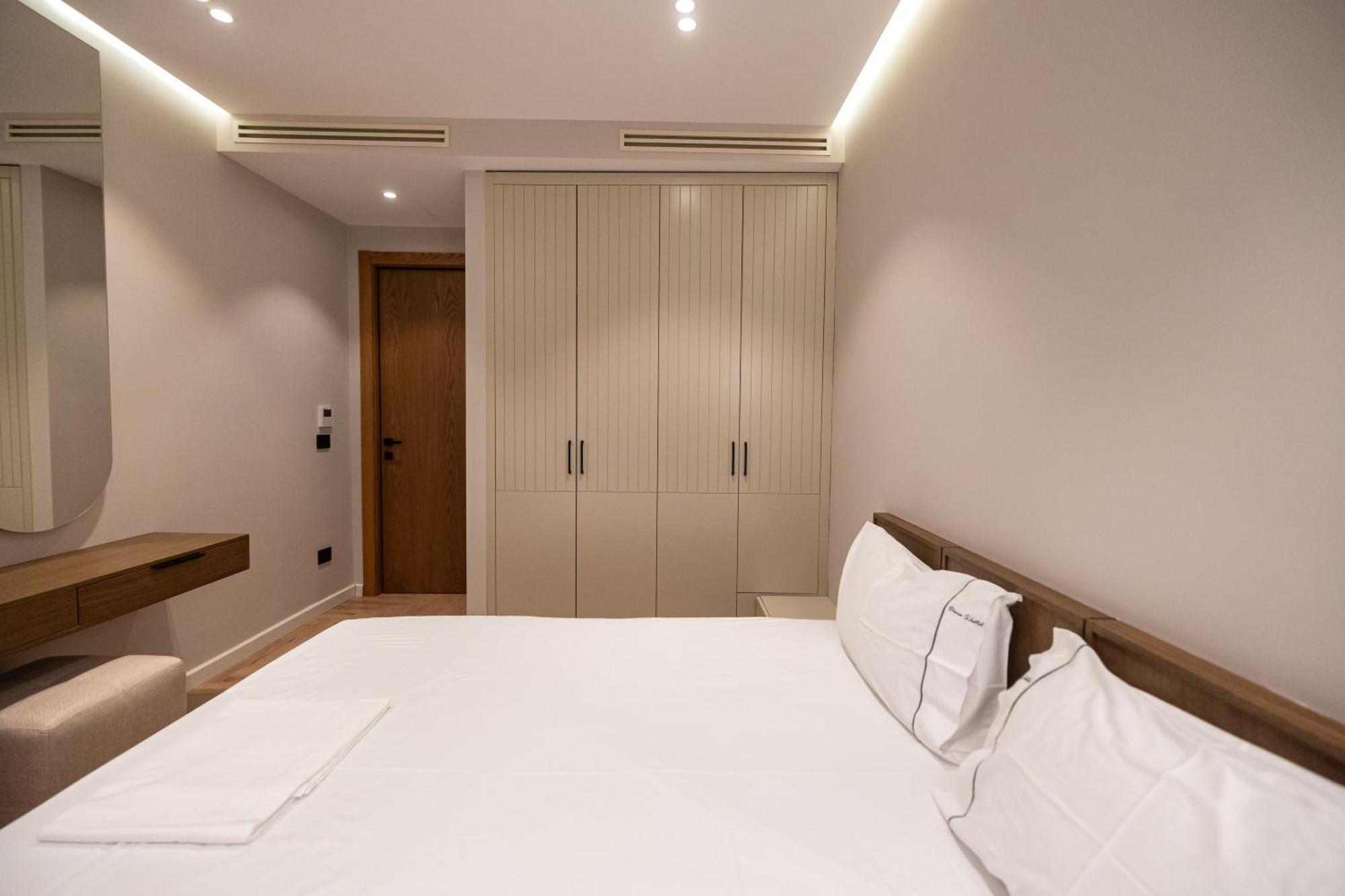 Diora'S Hotel And Apartments Vlorë Εξωτερικό φωτογραφία